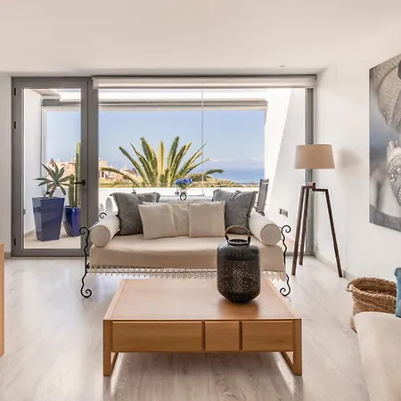 Sissi Boutique - The Terrace Between Ocean And Teide Apartment *